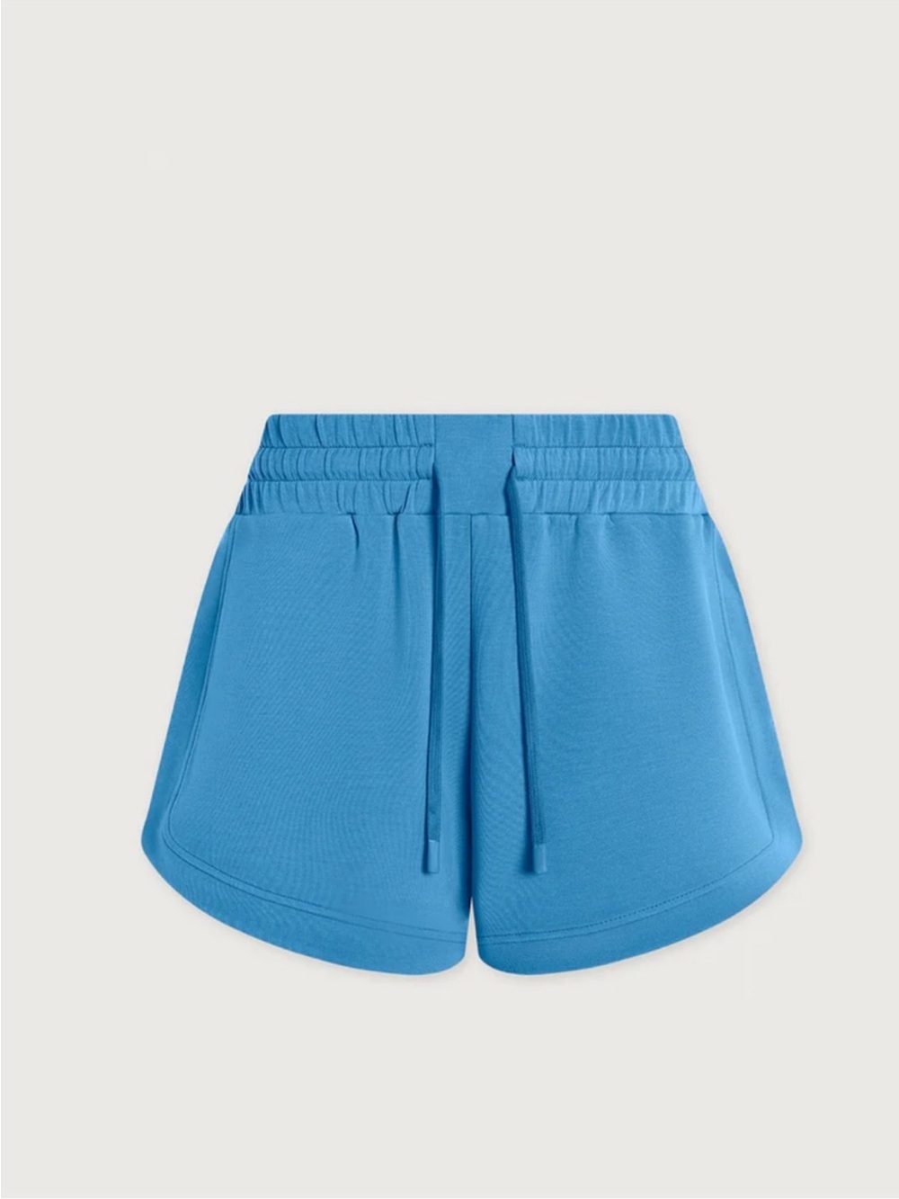 NWT Varley Ollie High-Rise
Short 3.5' - Picture 3 of 6
